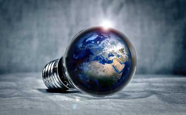 電球と地球