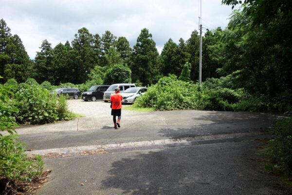 福岡市早良区坊主ヶ滝・金山駐車場