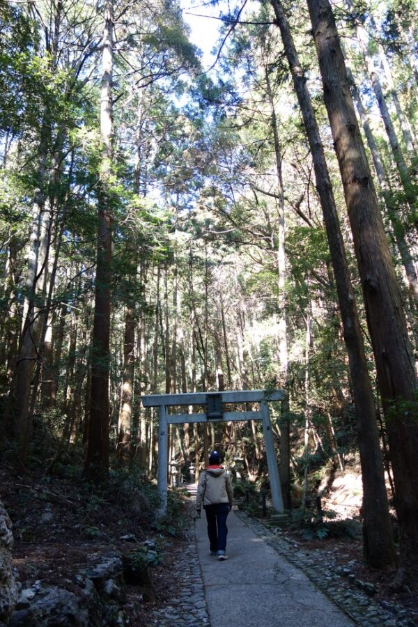 【伊勢志摩２泊３日旅行記】３日目・伊勢神宮内宮参拝と横山展望台の絶景と志摩うなぎ・天の岩戸・恵利原の水穴
