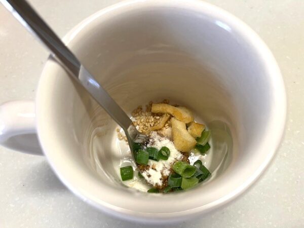 【熱中症対策に味噌汁を】ミネラルたっぷり天日塩仕込み味噌・発酵パワーで暑い夏を乗り切る！ズボラカップみそ汁