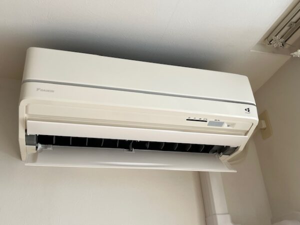 【体験記】ダイキンエアコン「A6異常」停止！原因と修理費用・復旧までの流れ
