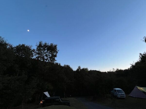 【阿蘇レインボーバレー】紅葉キャンプ!温泉・地獄蒸し・絶景かっぱ滝など満喫の2泊3日