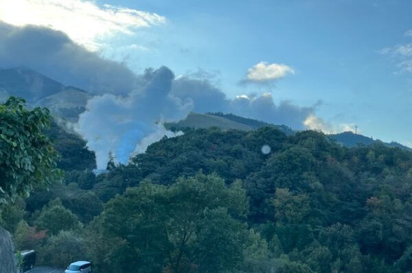 【阿蘇レインボーバレー】紅葉キャンプ！今日も朝からはげの湯温泉くぬぎ湯の家族露天風呂満喫（3日目）