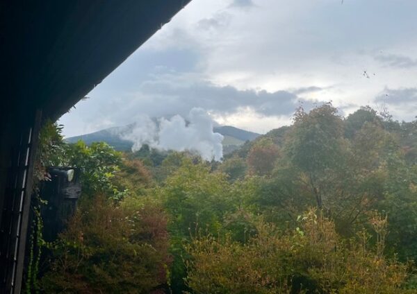 【阿蘇レインボーバレー】紅葉キャンプ!温泉・地獄蒸し・絶景かっぱ滝など満喫の2泊3日