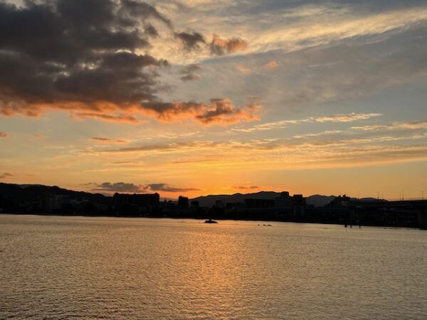 【2026年お正月】福岡市東区「中国菜 随園」の中華おせちレビュー・初日の出と伊野天照皇大神宮に初詣