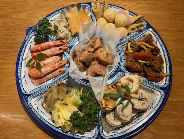 【2026年お正月】福岡市東区「中国菜 随園」の中華おせちレビュー・初日の出と伊野天照皇大神宮に初詣