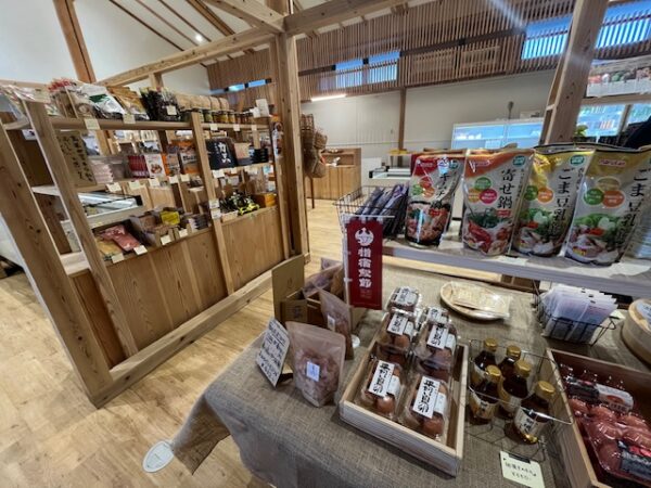 【鹿児島2泊3日旅行記】霧島神宮パワースポット巡り＆明るい農村焼酎蒸留所見学と絶品鹿児島牛すき焼き　日当山無垢食堂