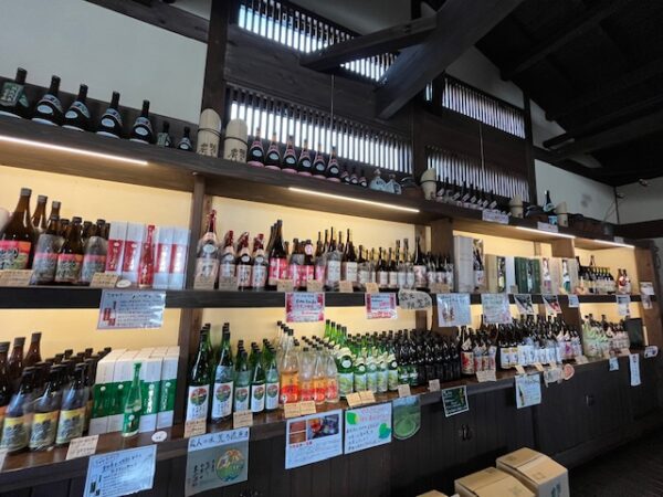 【鹿児島2泊3日旅行記】霧島神宮パワースポット巡り＆明るい農村焼酎蒸留所見学と絶品鹿児島牛すき焼き　明るい農村焼酎蒸留所