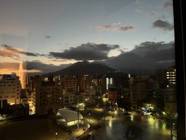 鹿児島旅行FAVLUX鹿児島天文館で迎える朝・桜島のぞむ