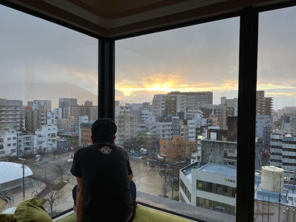 鹿児島旅行FAVLUX鹿児島天文館で迎える朝・桜島のぞむ