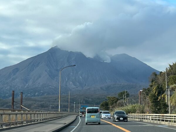 【鹿児島2泊3日・最終日】桜島上陸と名水の郷・垂水へ!黒豚とんかつ&黒酢と温泉水で整う旅 桜島